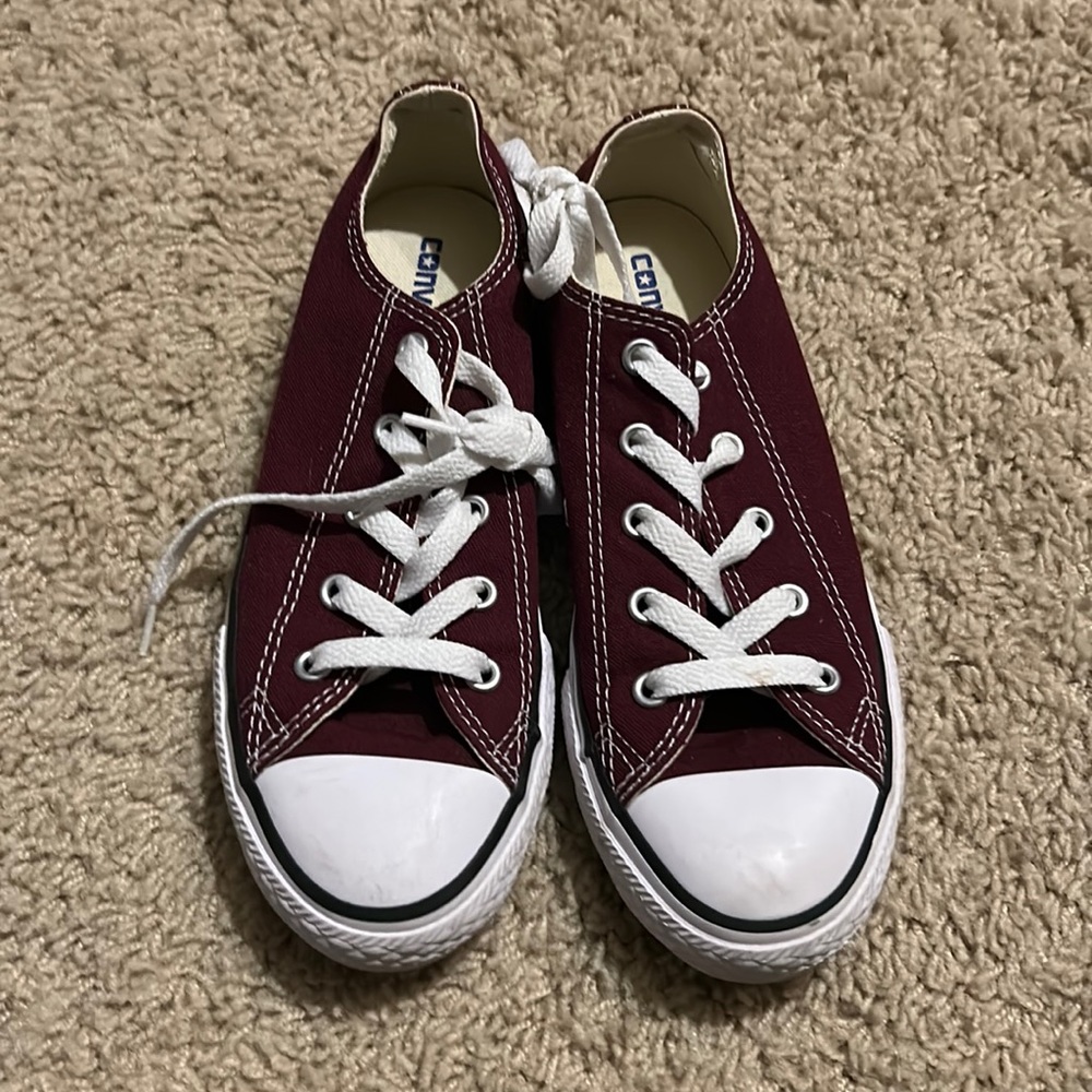 Boys size 2 Converse